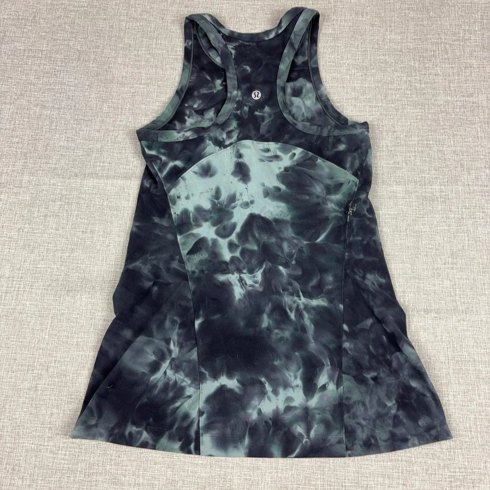 Lululemon Tank Top Womens 4 Green Black Batik Racerback Athletic Yoga Workout